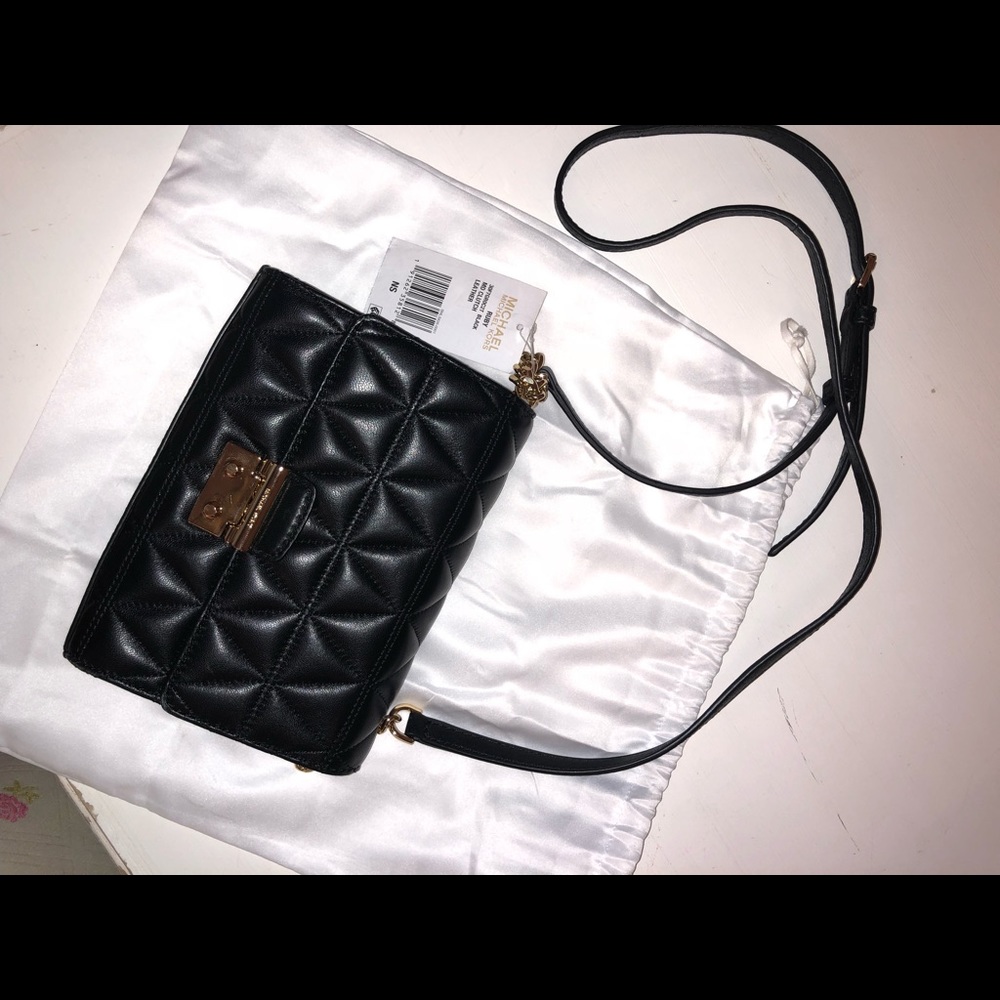 Michael Kors crossover body bag